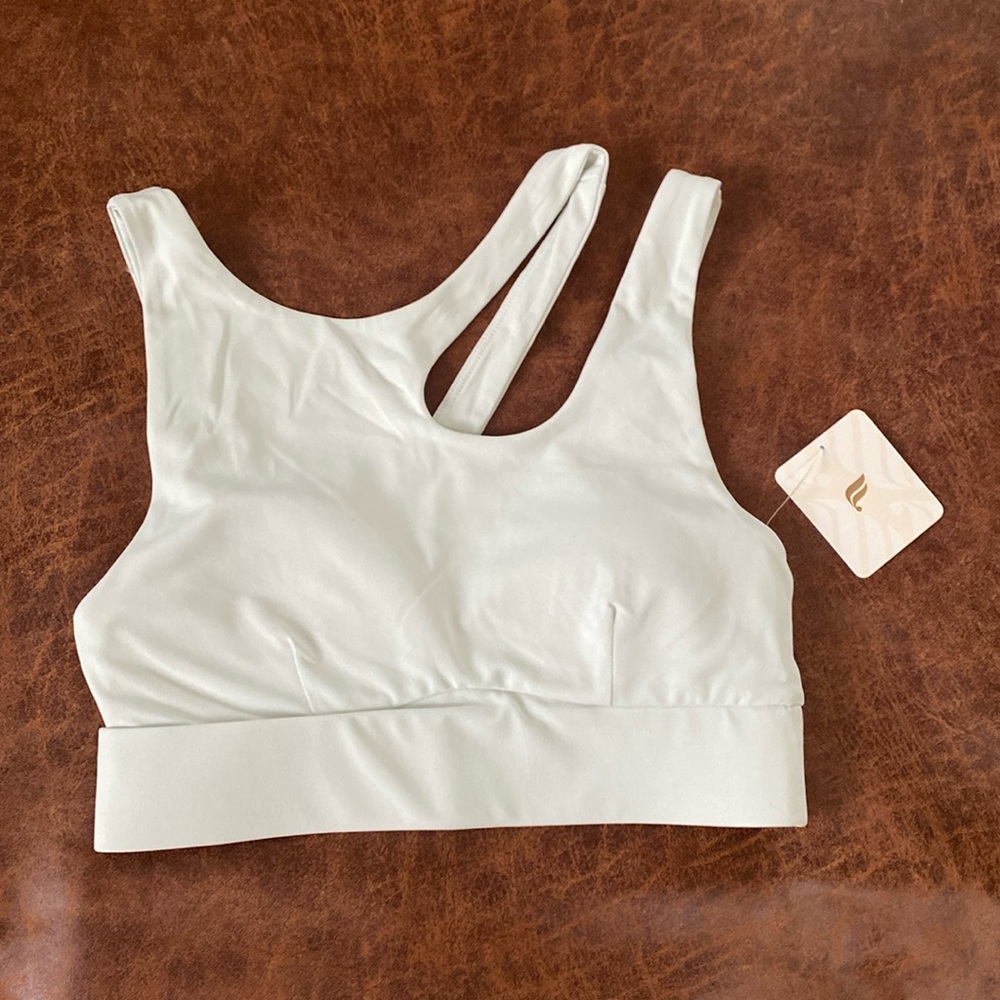 Fabletics mint grey asymmetrical neckline with angular cutouts sports bra